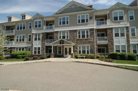 7112 Polk Dr #7112, Wharton, NJ 07885