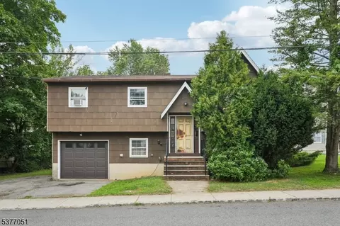 21 Union St, Wharton, NJ 07885