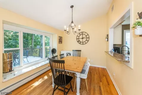 176 Beechwood Dr, Wayne, NJ 07470 photo 11