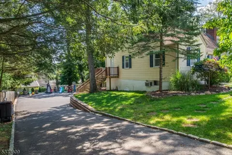 176 Beechwood Dr, Wayne, NJ 07470 photo 34