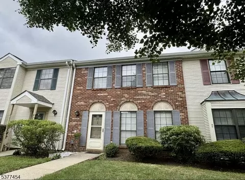 388 Danbury Ln, East Brunswick, NJ 08816