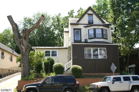 325 327 W Broadway, Paterson, NJ 07522