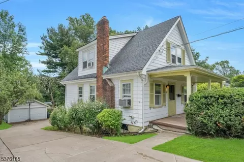 187 Mccosh Rd, Montclair, NJ 07043