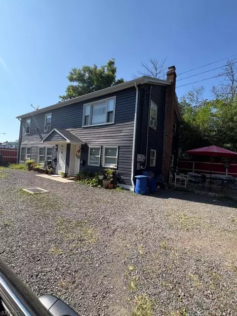 53 Broad St # A, Flemington, NJ 08822