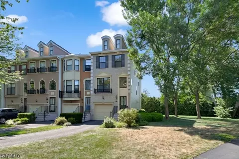 485 Hartford Dr, Nutley, NJ 07110
