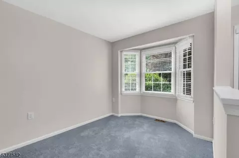 11 Pheasant Run, Hackettstown, NJ 07840 photo 2
