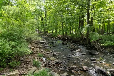 4 Mill Rd, Flanders, NJ 07836 photo 28