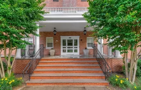 465-73 Valley St #4G, South Orange, NJ 07079