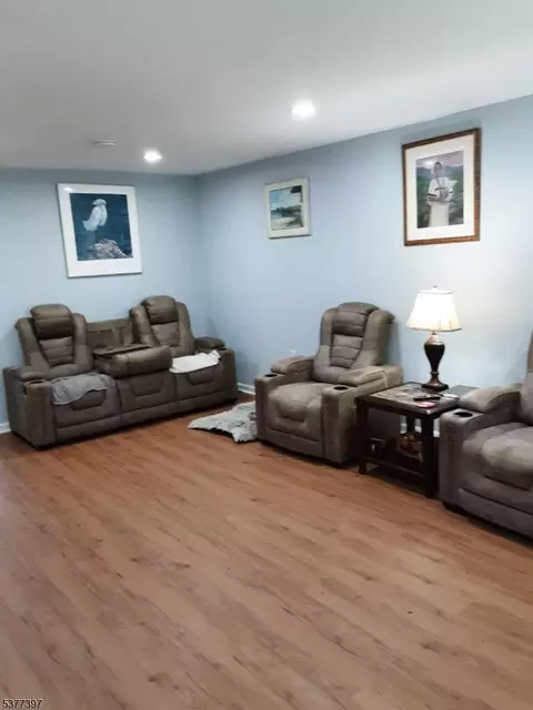 21 Duck Hawk Ct, Hackettstown, NJ 07840 photo 6