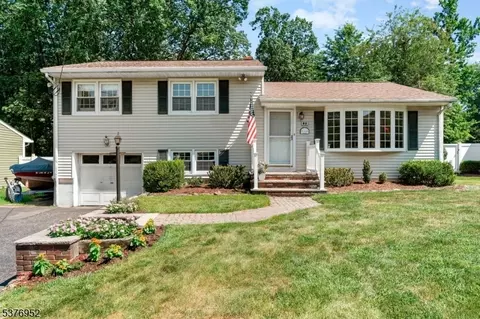 82 Harper Ter, Cedar Grove, NJ 07009