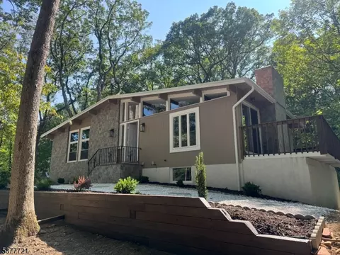 711 Indian Rd, Wayne, NJ 07470
