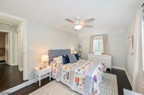40 Eaton Pl, Bloomfield, NJ 07003 photo 17