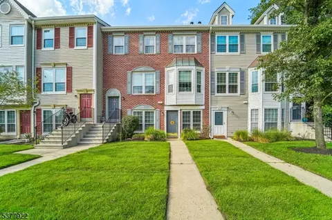 1271 Heath Ct #1271, Mahwah, NJ 07430