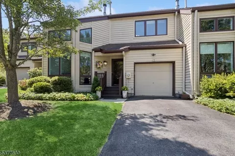 25 Franklin Ct # -2, Bernardsville, NJ 07924