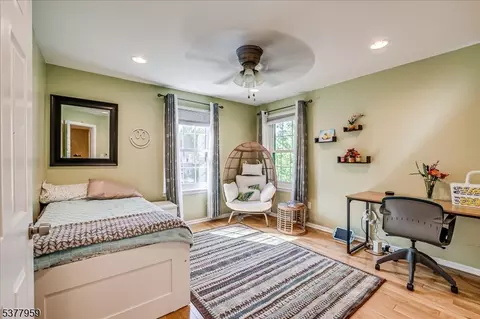 3601 Spring Brook Dr, Edison, NJ 08820 photo 33