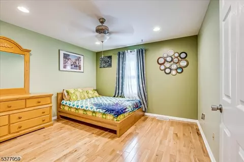 3601 Spring Brook Dr, Edison, NJ 08820 photo 35