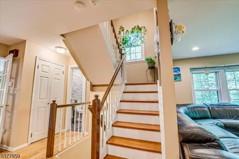 3601 Spring Brook Dr, Edison, NJ 08820 photo 27