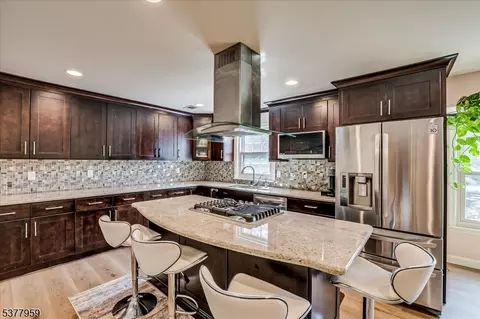 3601 Spring Brook Dr, Edison, NJ 08820 photo 24