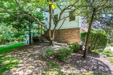 3601 Spring Brook Dr, Edison, NJ 08820 photo 8