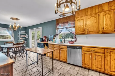 3 Smith Rd, Wantage, NJ 07461 photo 5