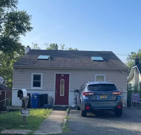 97 Sunset Trl, Denville, NJ 07834