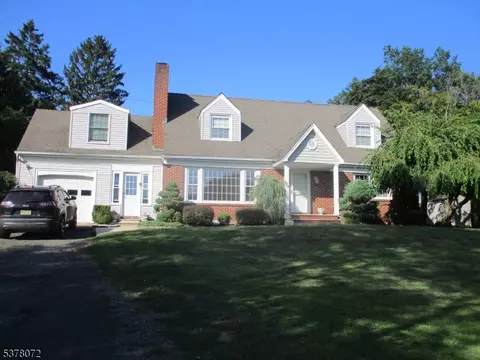 580 Foothill Rd, Bridgewater, NJ 08807