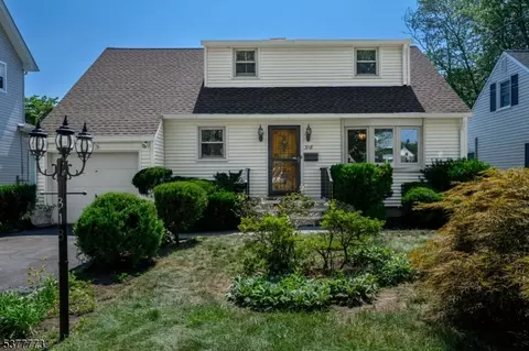 318 Hunter Ave, Scotch Plains, NJ 07076