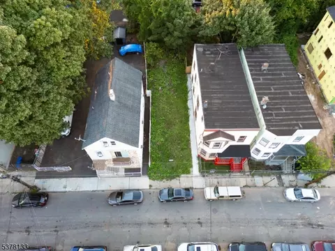 309 21st St, Irvington Twp, NJ 07111