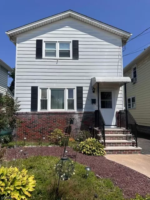 105 Brookline Ave, Somerset, NJ 08873