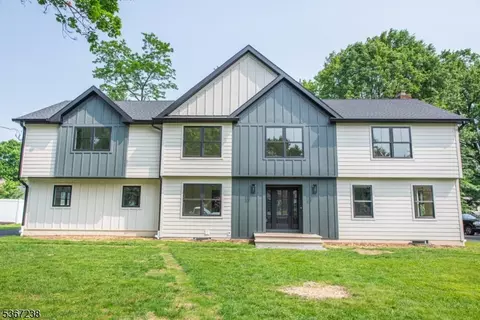 8 Village Rd, Florham Park Boro, NJ 07932