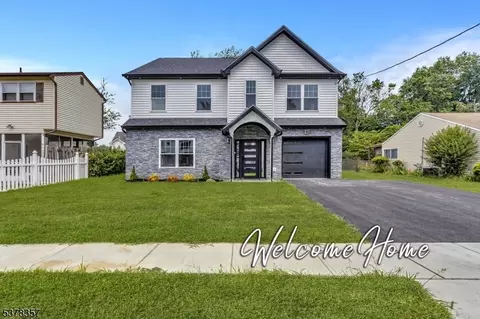 134 Winthrop Rd, Edison, NJ 08817