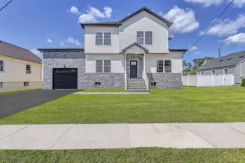 418 Bergen St, South Plainfield, NJ 07080