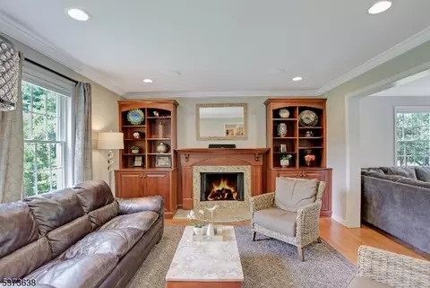 727 Mechlin Corner Rd, Hampton, NJ 08827 photo 4