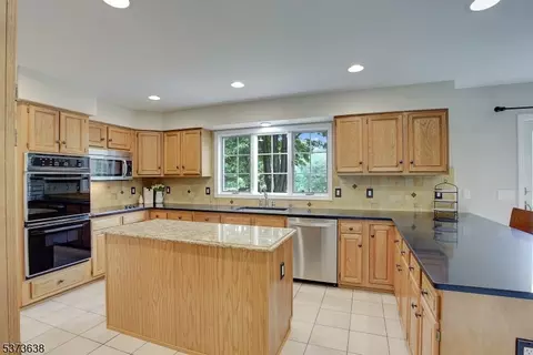 727 Mechlin Corner Rd, Hampton, NJ 08827 photo 9