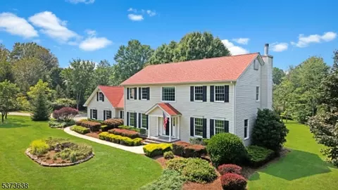 727 Mechlin Corner Rd, Hampton, NJ 08827