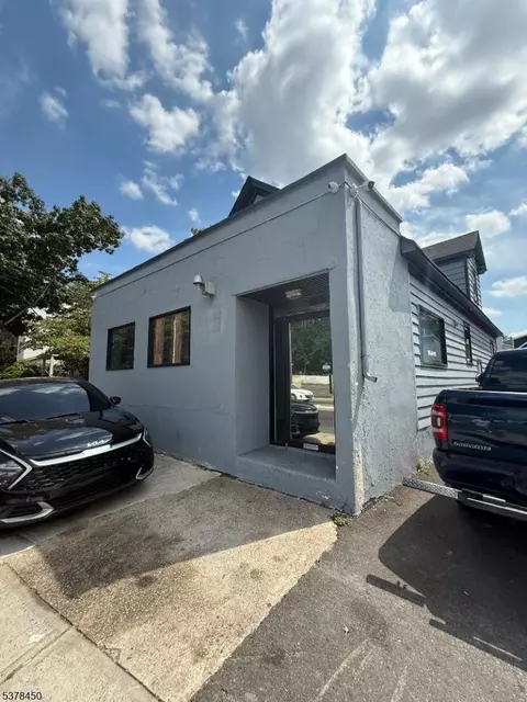 1062 Westfield Ave, Rahway, NJ 07065