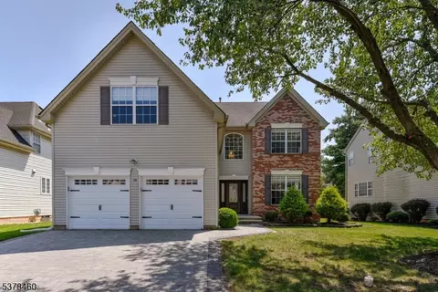 70 Shields Ln, Bridgewater, NJ 08807