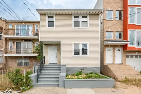 467 Hawthorne Ave, Newark, NJ 07112