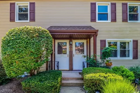 140 Newman St, Metuchen, NJ 08840
