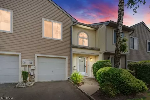 1806 Park Pl, Springfield, NJ 07081