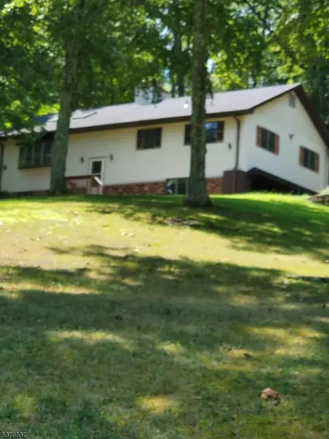 48 Fredon Greendell Rd, Fredon Twp, NJ 07860