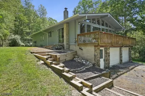 34 Stony Brook Rd, Blairstown, NJ 07825