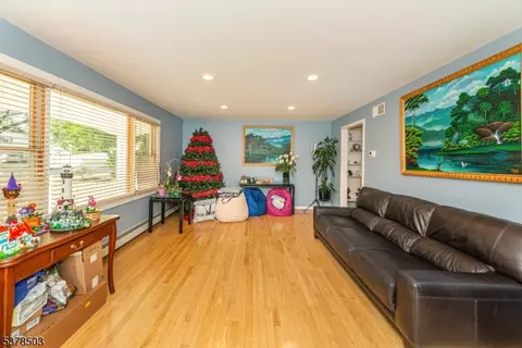 115 Webster Dr, Wayne, NJ 07470 photo 7