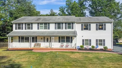 115 Webster Dr, Wayne, NJ 07470 photo 5
