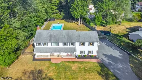 115 Webster Dr, Wayne, NJ 07470 photo 2