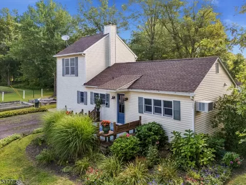 995 State Highway12, Frenchtown, NJ 08825