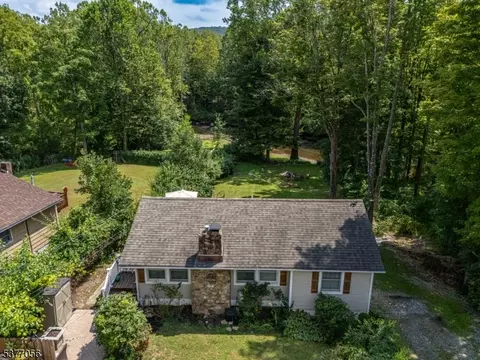1878 State Route 57, Hackettstown, NJ 07840
