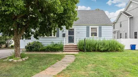 105 Wyoming St, Westfield, NJ 07090