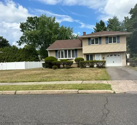 10 Rutgers Ct, Wayne, NJ 07470