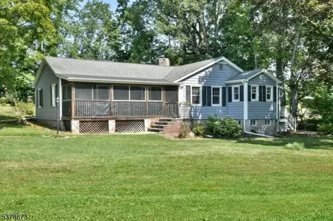 109 Decker Rd, Butler, NJ 07405